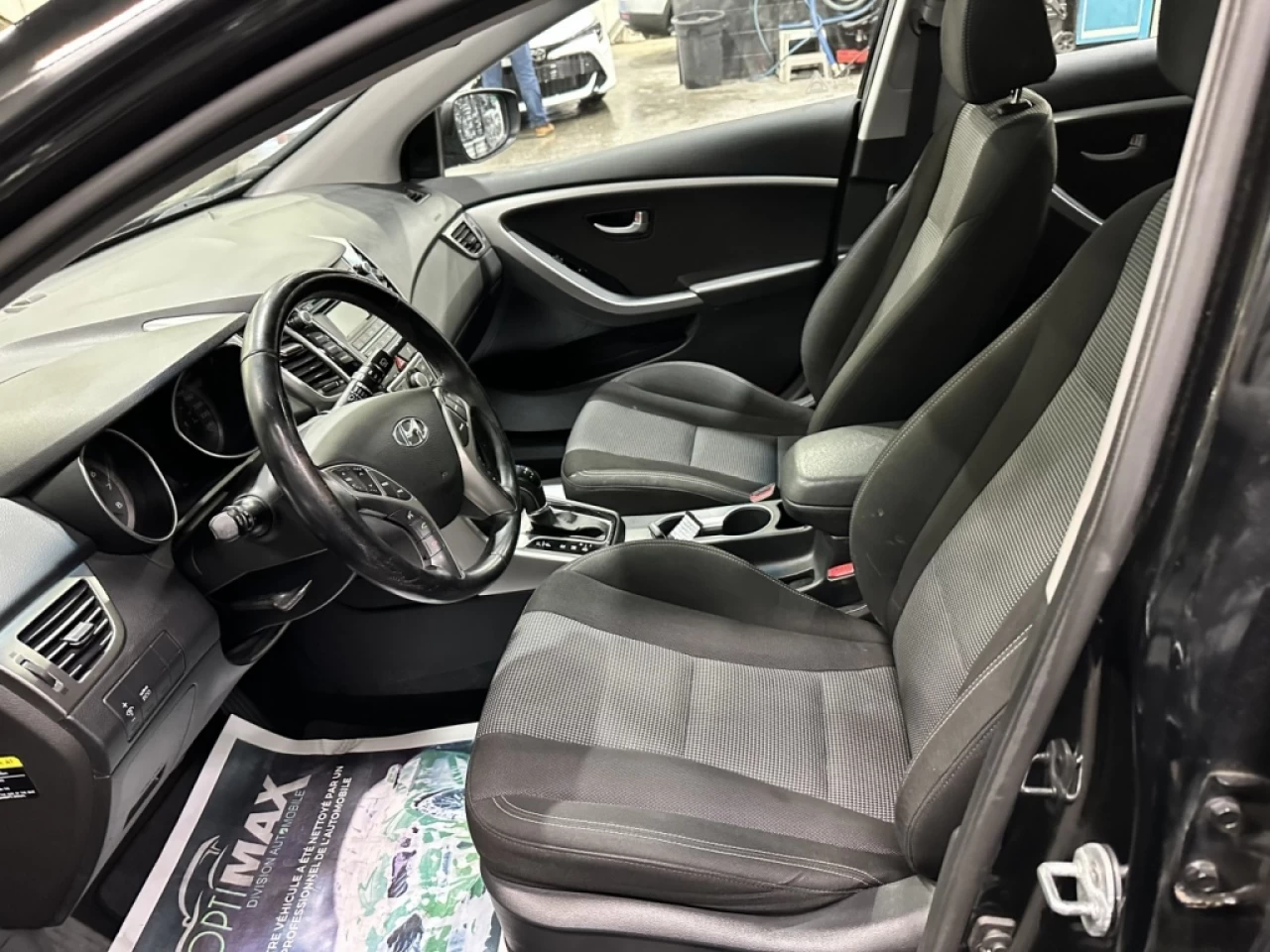 2016 Hyundai Elantra GT 5dr HB Auto GLS Image principale