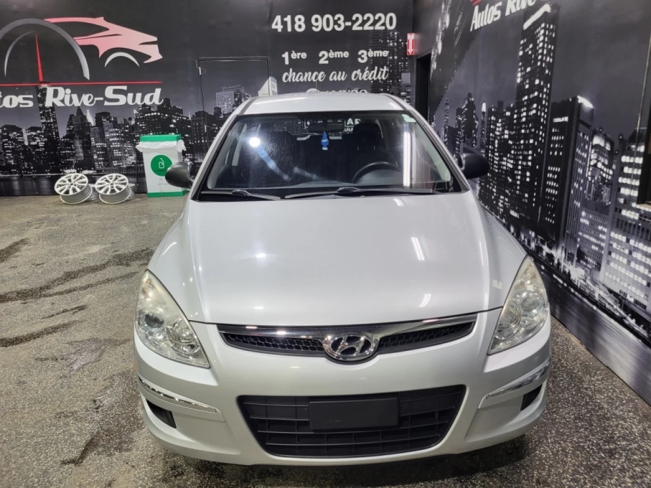 2009 Hyundai Elantra Touring L A/C BANC CHAUFFANTS MANUELLE  AVEC 111 200KM Image principale