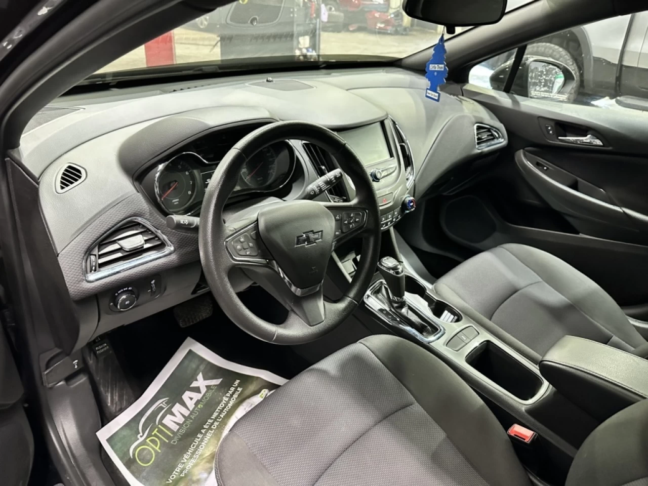 2018 Chevrolet Cruze 4dr HB 1.4L LT w-1SD Main Image