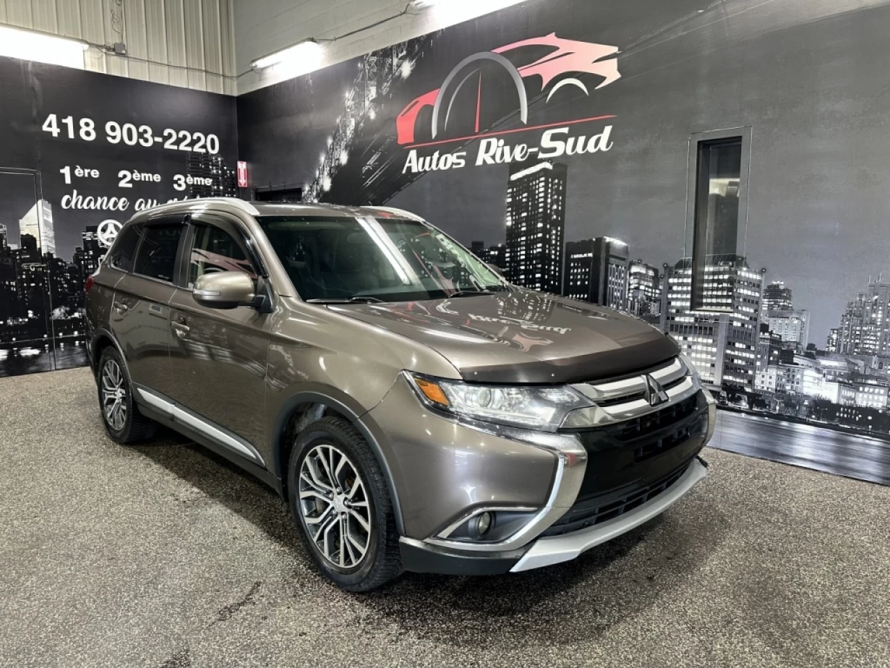 2016 Mitsubishi Outlander AWC 4dr ES Main Image