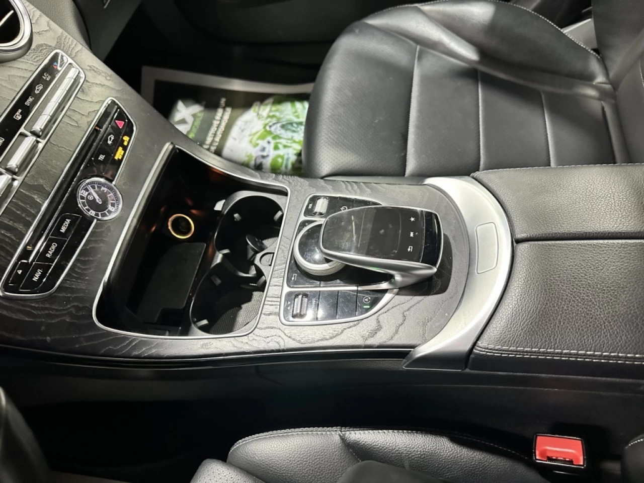 2018 Mercedes-Benz C-Class C 300 4MATIC FULL CUIR GPS TOIT SEULEMENT 65 500KM Image principale