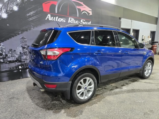 Ford Escape SE AWD TRÈS PROPRE SEULEMENT 143 500KM 2018