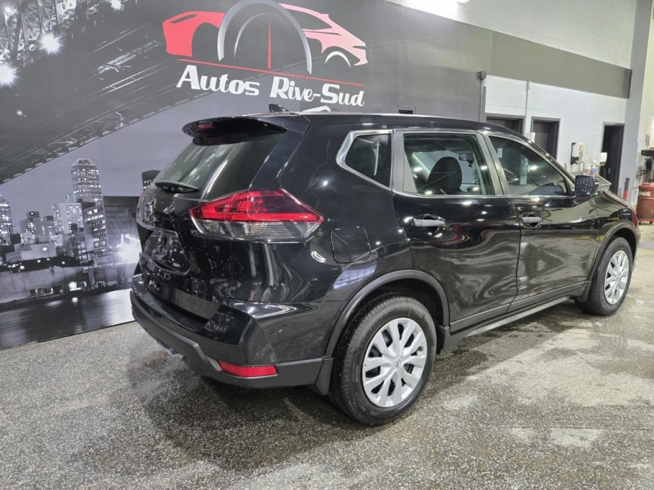 2019 Nissan Rogue S CAMERA SIÈGES CHAUFF. AVEC 77 400KM Image principale