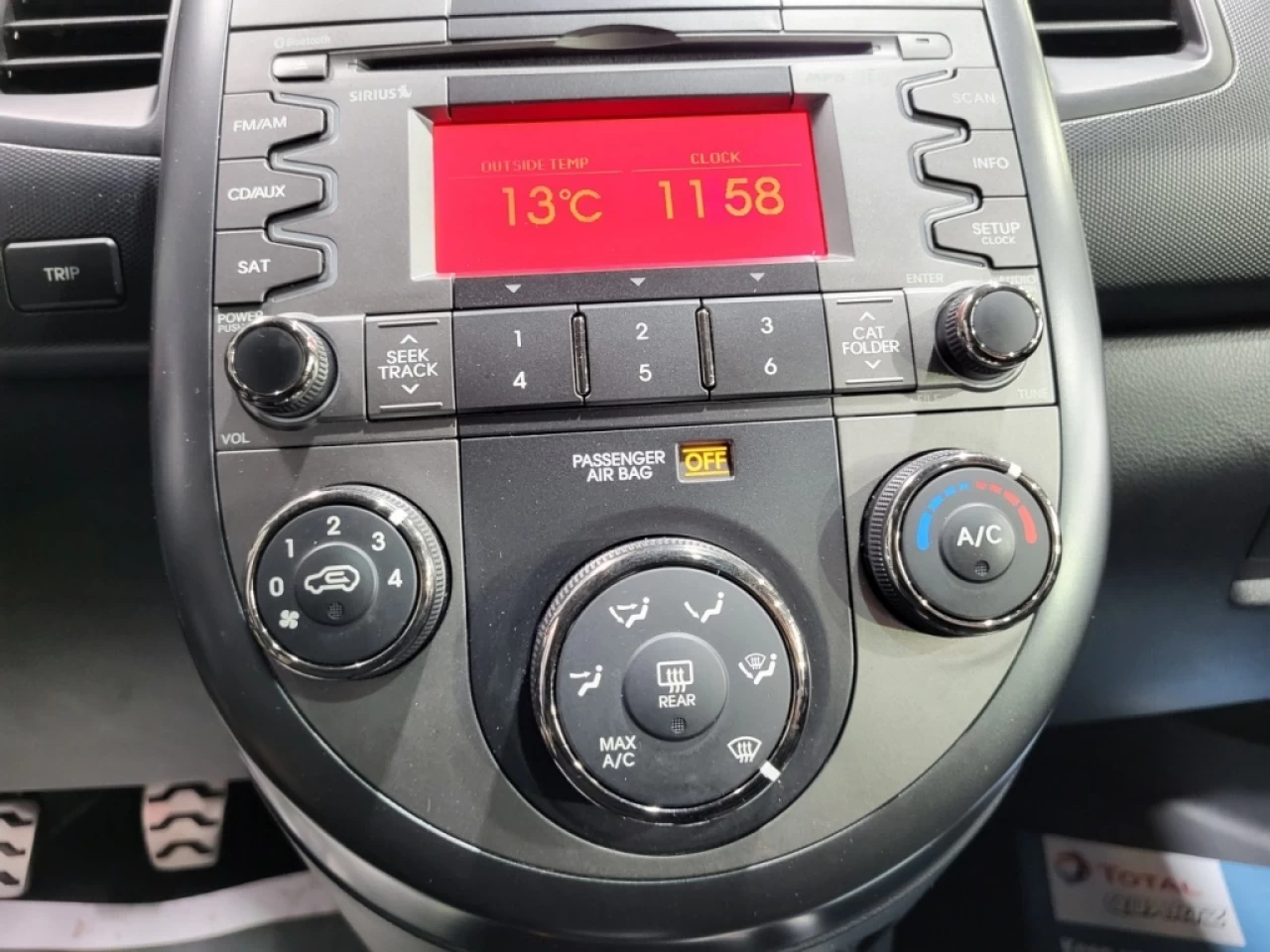 2011 Kia Soul 4U MANUELLE TOIT OUVRANT A/C AVEC 147 700KM Image principale