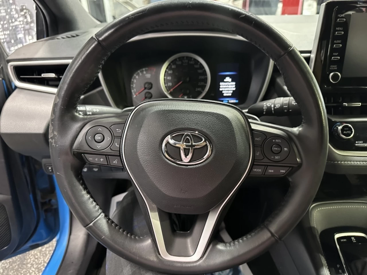 2019 Toyota Corolla Hatchback SE AUTOMATIQUE SEULEMENT 72 800KM Image principale