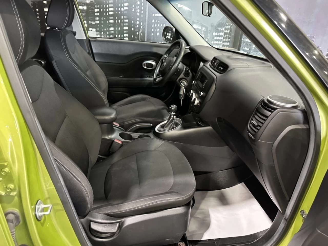 2015 Kia Soul LX+ MANUELLE A/C SIÈGES CHAUFF. SEULEMENT 61 900KM Main Image