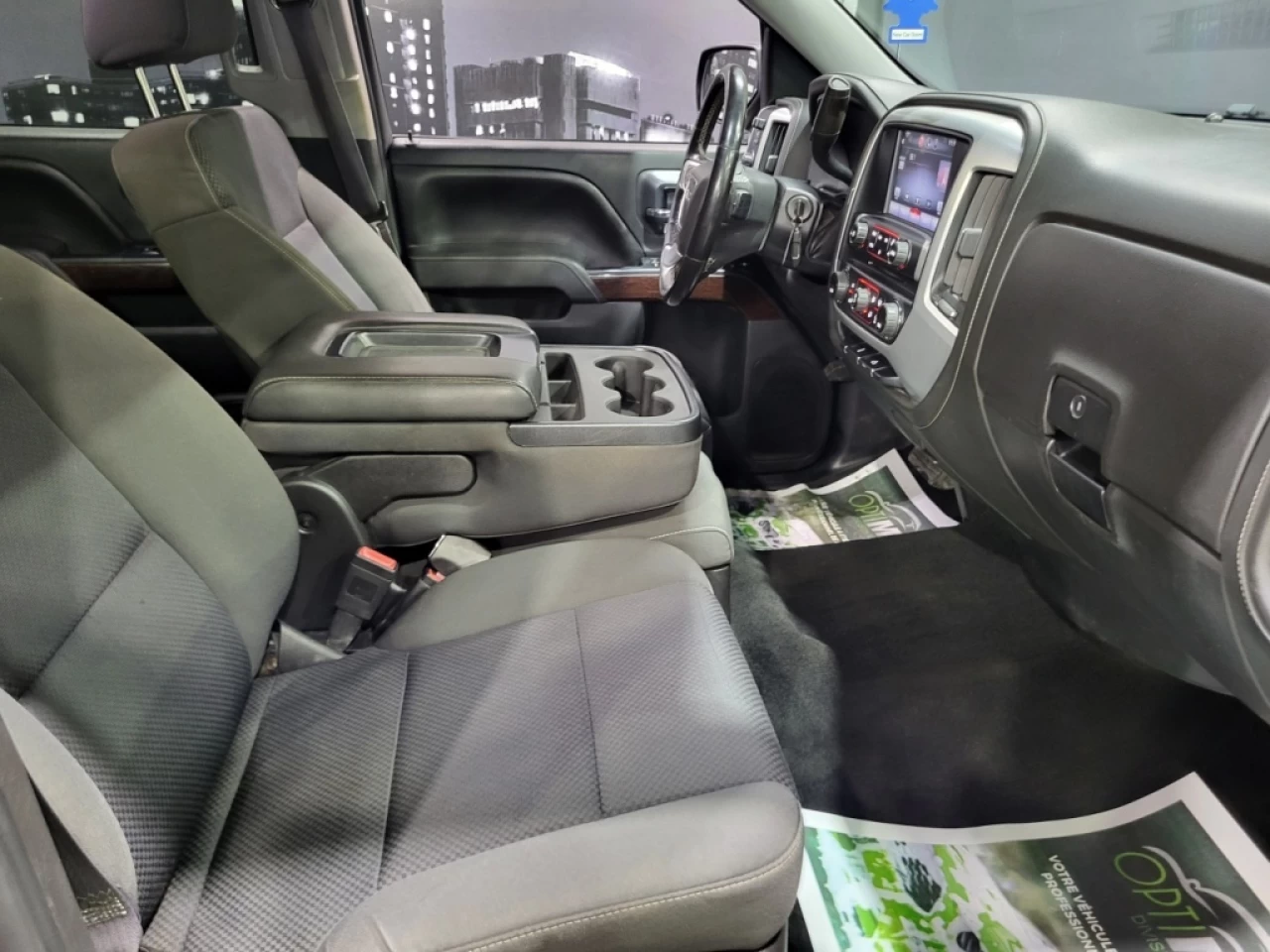 2015 GMC Sierra 1500 SLE 4X4 V8 5.3L CREWCAB AVEC 122 400KM Image principale