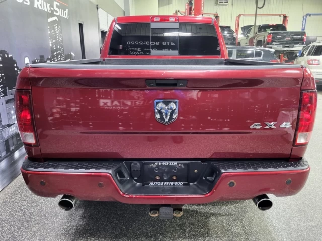 Ram 1500 4WD Quad Cab 140.5  Sport 2012