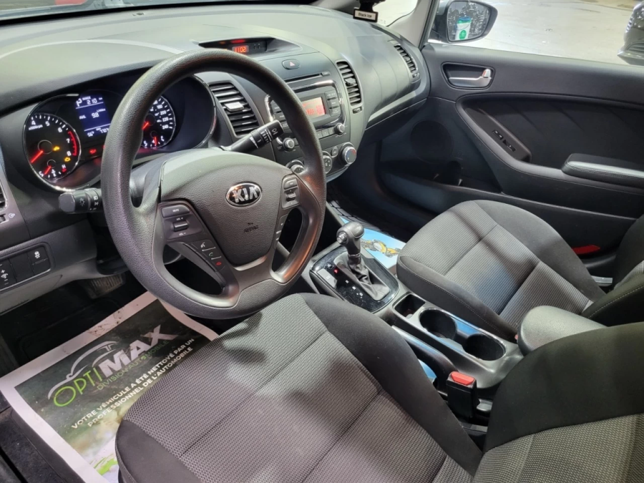 2018 Kia Forte LX AUTOMATIQUE A/C SEULEMENT 77 000KM Main Image