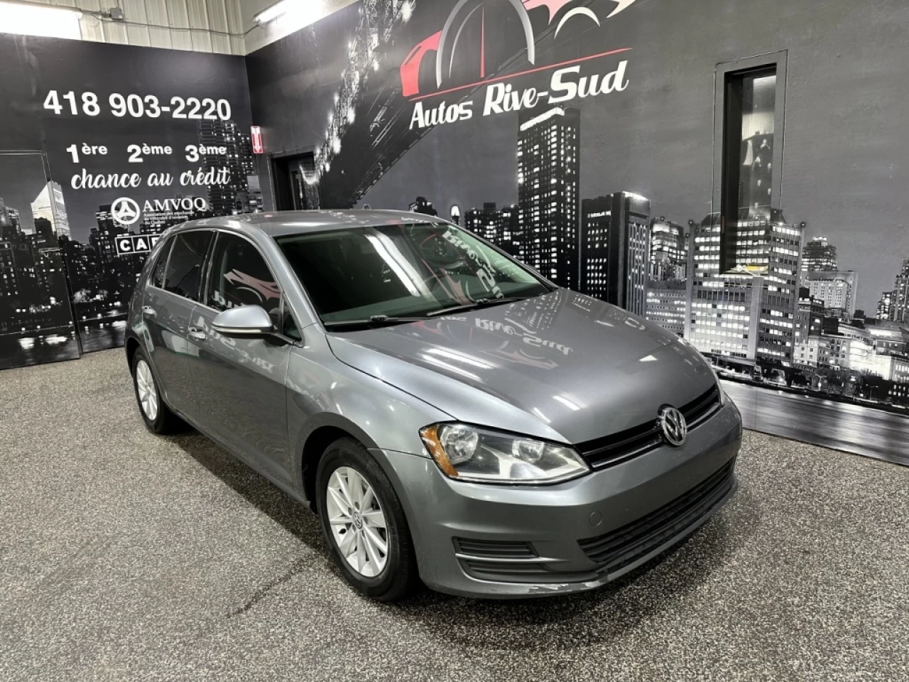 2017 Volkswagen Golf Trendline AUTOMATIQUE FULL ÉQUIPÉ SEULEMENT 161 70 Main Image