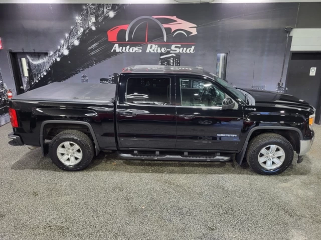 GMC Sierra 1500 SLE 4X4 V8 5.3L CREWCAB AVEC 122 400KM 2015