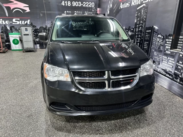 Dodge Grand Caravan SXT STOW N GO DVD TRÈS PROPRE AVEC 181 900KM 2015