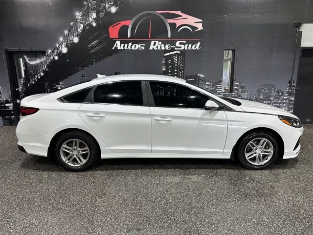 Hyundai Sonata Essential AUTOMATIQUE 8 PNEUS AVEC 57 900KM 2019