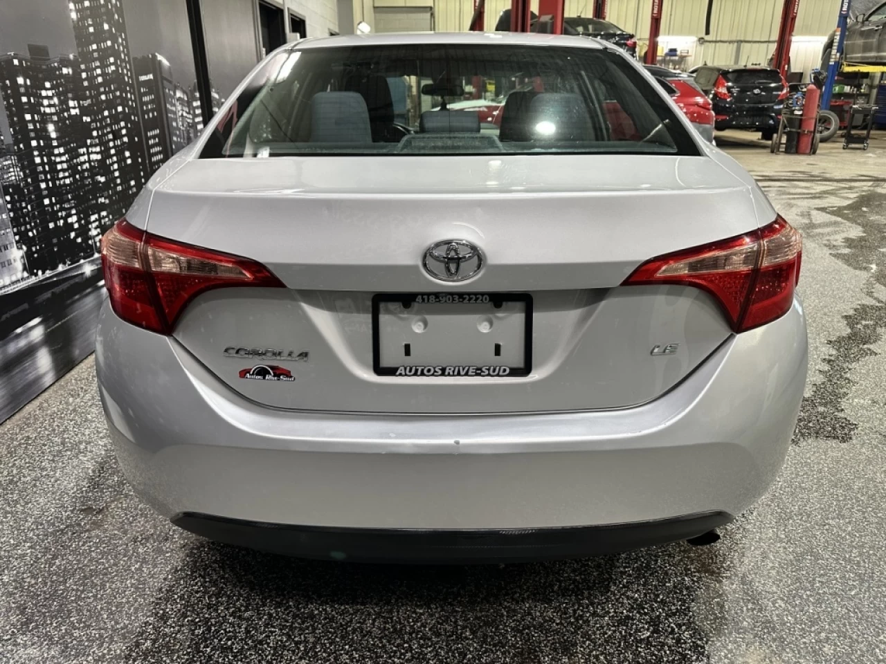 2017 Toyota Corolla LE AUTOMATIQUE A/C SEULEMENT 111 500KM Image principale