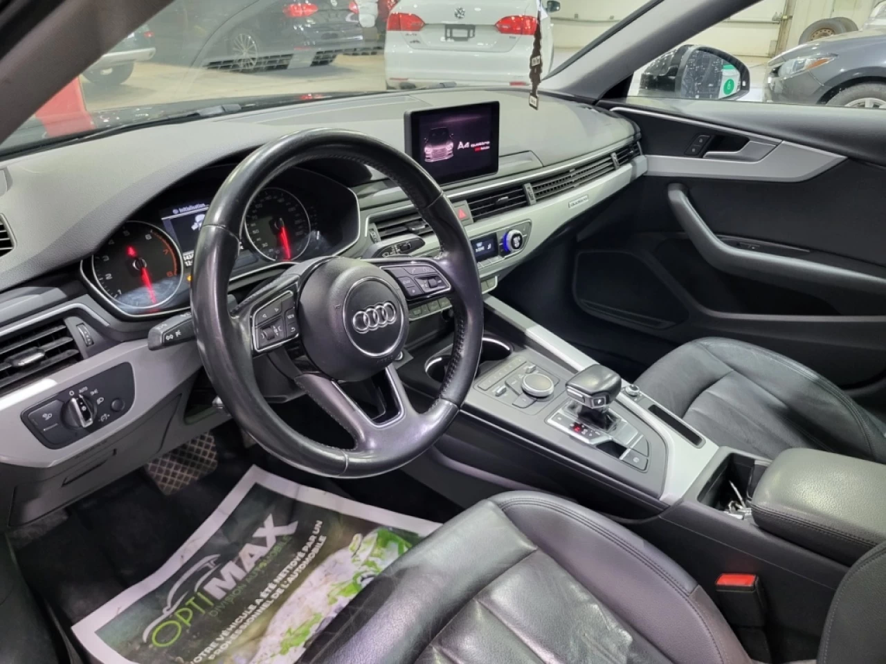 2018 Audi berline A4 KOMFORT QUATTRO TOIT CUIR AVEC 143 400KM Image principale