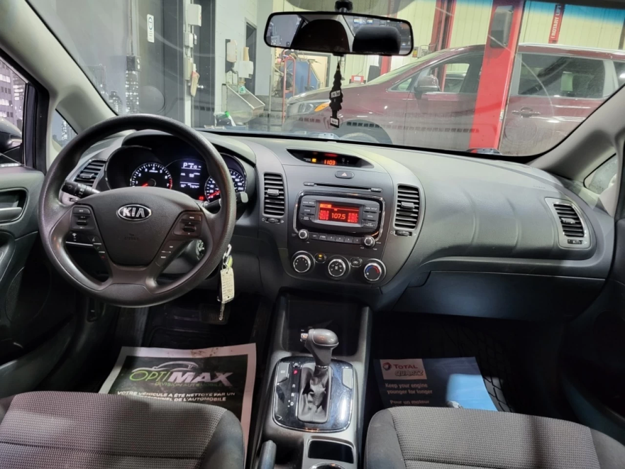 2018 Kia Forte LX AUTOMATIQUE A/C SEULEMENT 77 000KM Main Image