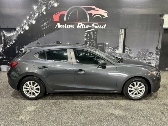 Mazda Mazda3 GS HATCHBACK TOIT OUVRANT SEULEMENT 84 600KM 2015