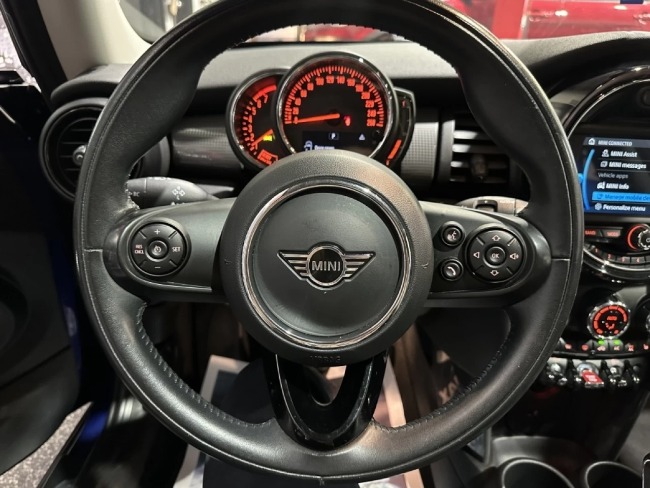 2020 MINI 3 Door AUTOMATIQUE TRÈS PROPRE SEULEMENT 46 200KM Main Image