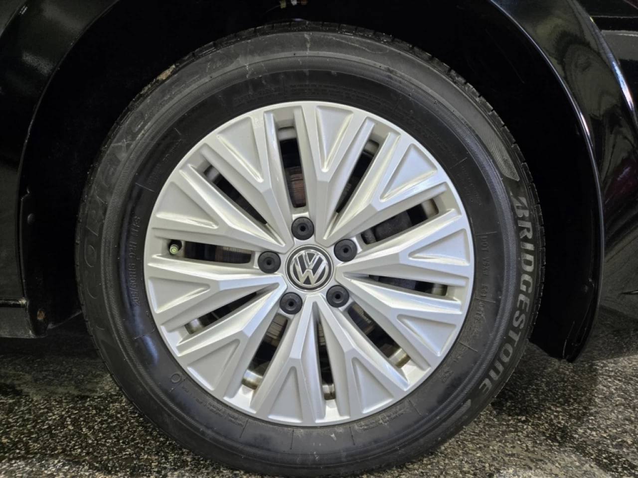 2019 Volkswagen Jetta Comfortline Auto Main Image