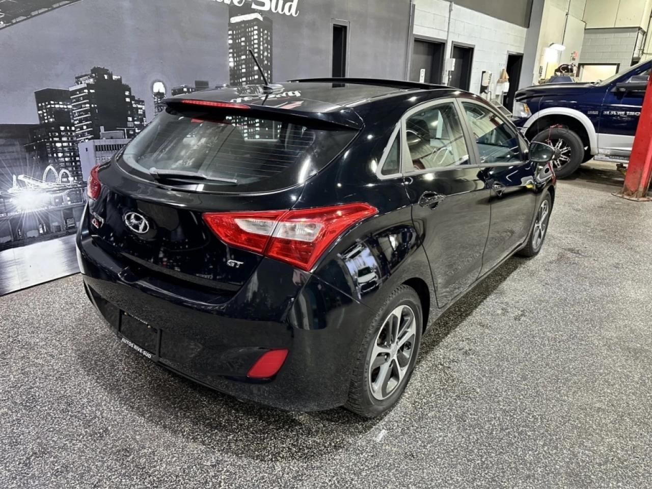 2016 Hyundai Elantra GT 5dr HB Auto GLS Image principale