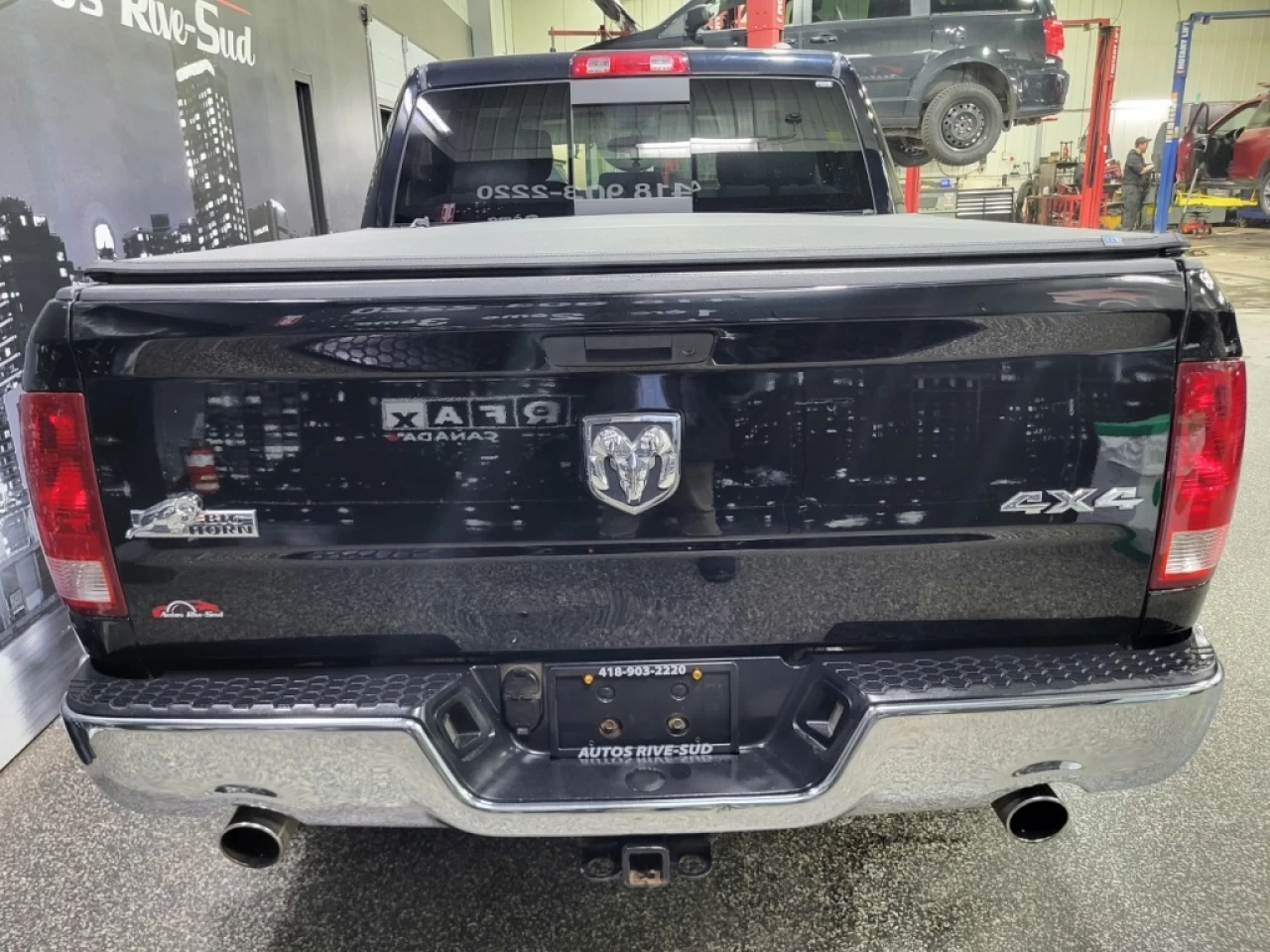 2012 Ram 1500 4WD Crew Cab 140.5  Big Horn Image principale