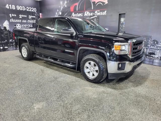 GMC Sierra 1500 SLE 4X4 V8 5.3L CREWCAB AVEC 122 400KM 2015