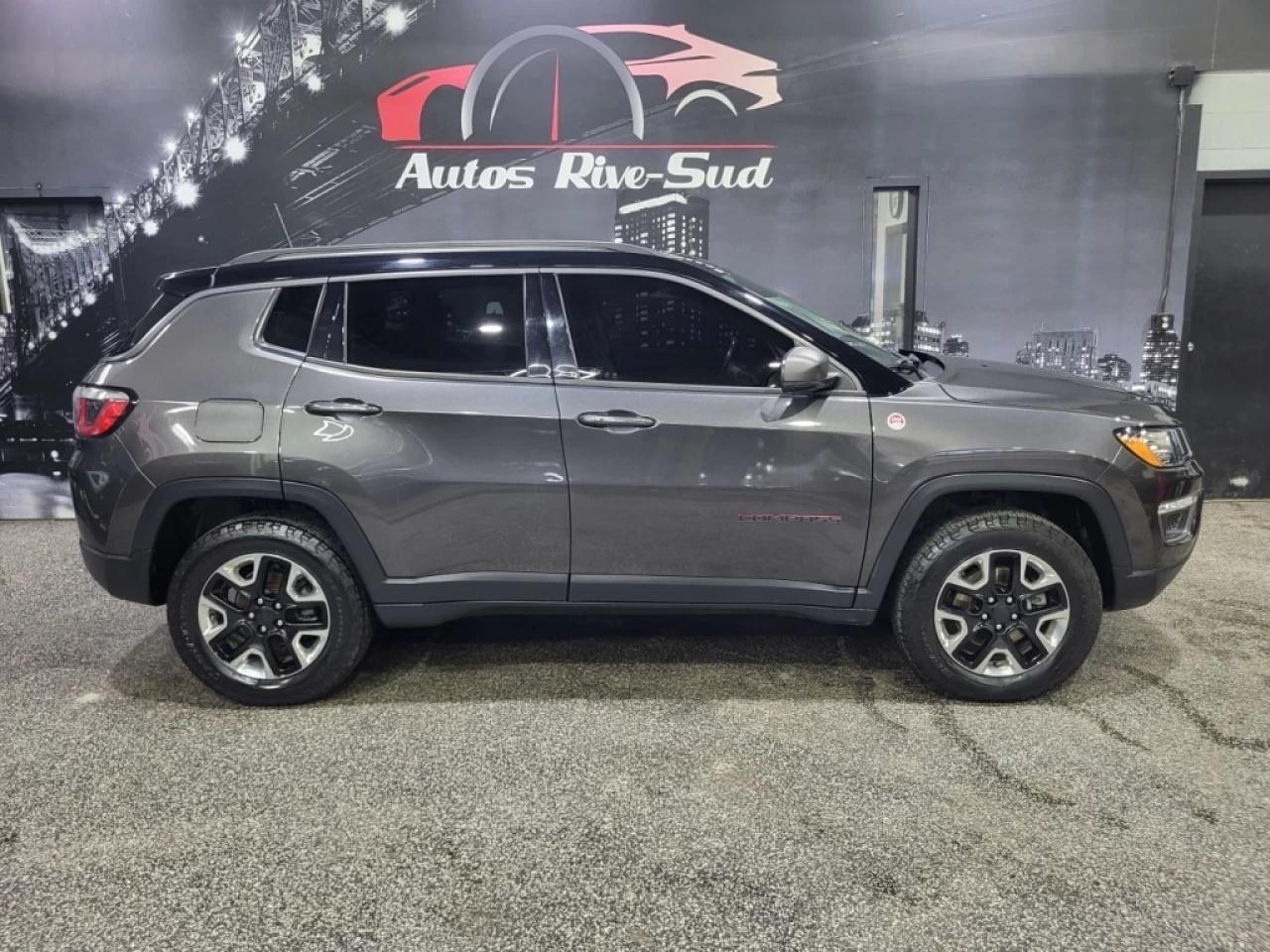 2018 Jeep Compass Trailhawk 4x4 Image principale