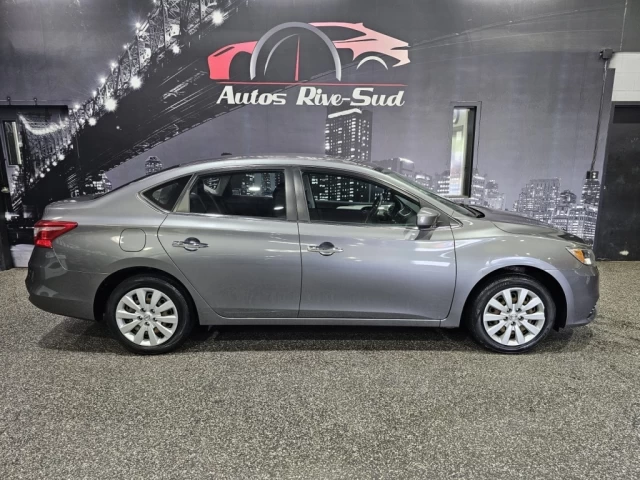 Nissan Sentra S AUTOMATIQUE A/C SEULEMENT 100 500KM 2017