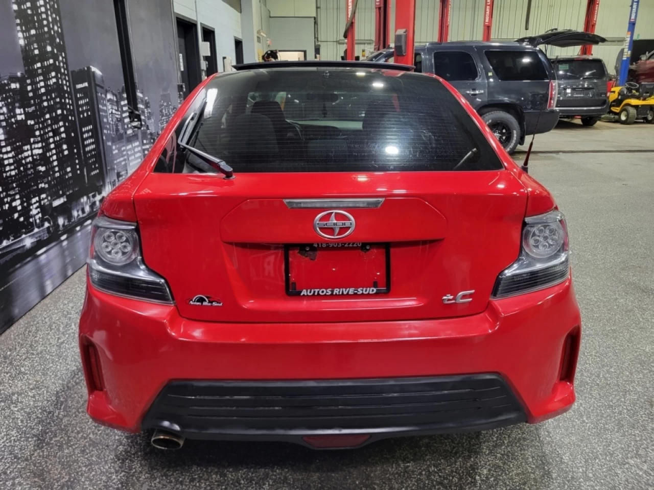 2014 Scion tC TOIT PANORAMIQUE SUPER PROPRE 136 200KM Image principale