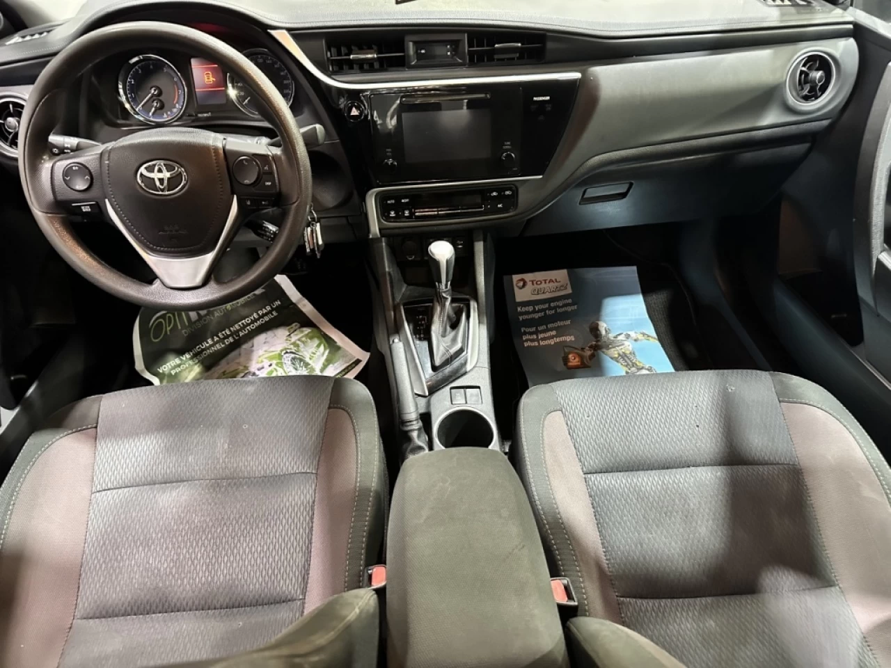 2017 Toyota Corolla LE AUTOMATIQUE A/C SEULEMENT 111 500KM Image principale