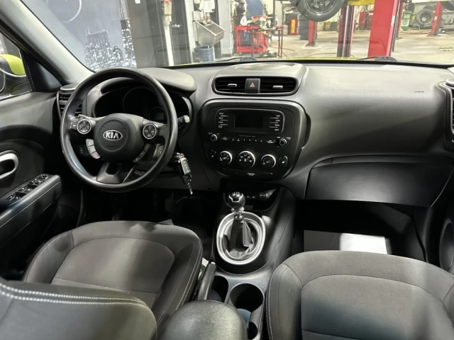 Kia Soul LX+ MANUELLE A/C SIÈGES CHAUFF. SEULEMENT 61 900KM 2015