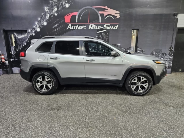 Jeep Cherokee Trailhawk 4X4 V6 FULL ÉQUIPÉ AVEC 162 100KM 2016