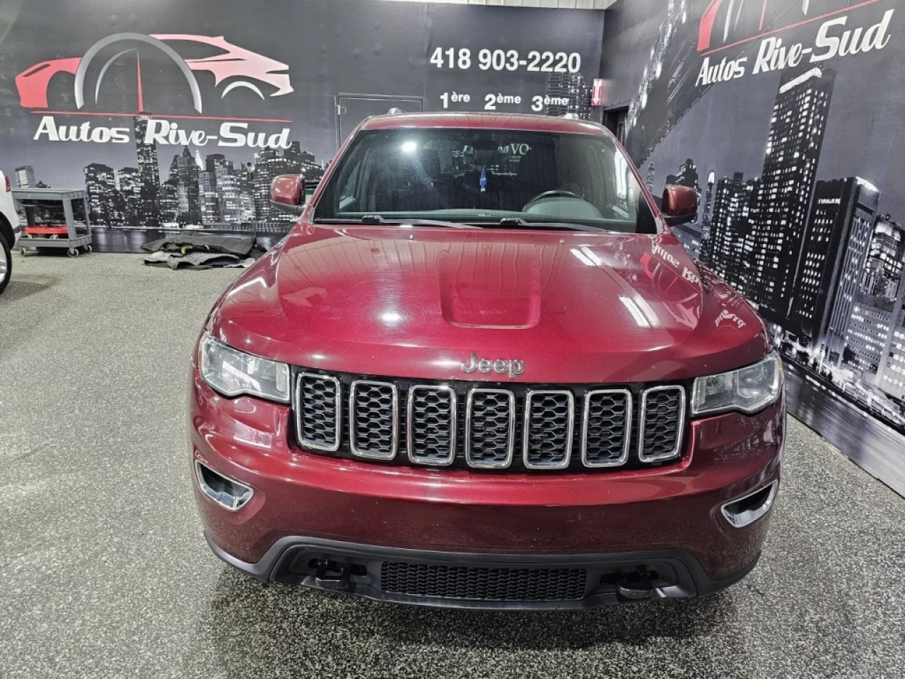 2017 Jeep Grand Cherokee LAREDO 4X4 V6 GPS SEULEMENT 139 700KM Main Image