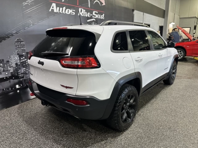 Jeep Cherokee Trailhawk 4X4 3.2L FULL CUIR TOIT SEULEMENT 146 90 2018