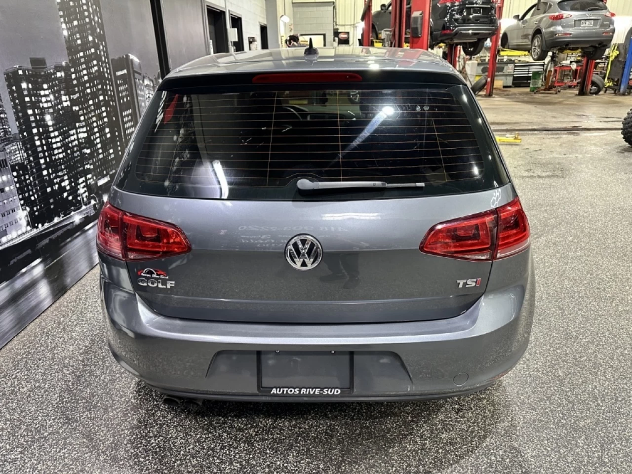 2017 Volkswagen Golf Trendline AUTOMATIQUE FULL ÉQUIPÉ SEULEMENT 161 70 Main Image