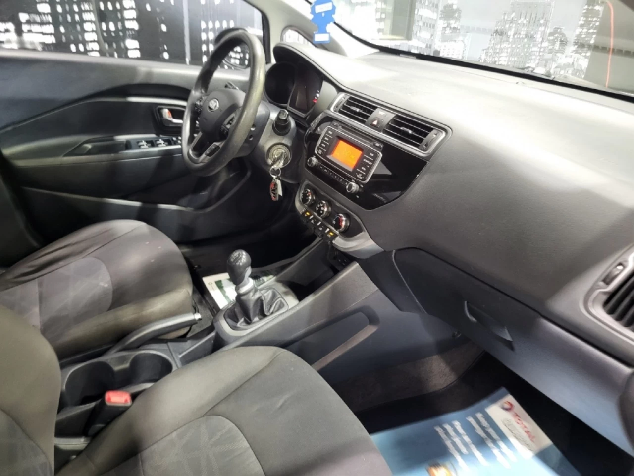 2016 Kia Rio LX MANUELLE A/C SUPER PROPRE AVEC 185 200KM Main Image