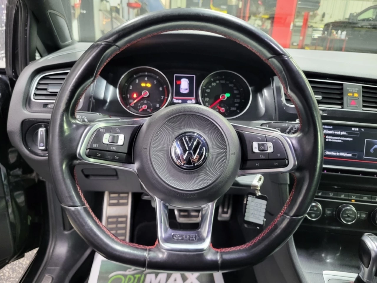 2017 Volkswagen Golf GTI AUTOMATIQUE DSG TRÈS PROPRE SEULEMENT 143 500KM Image principale