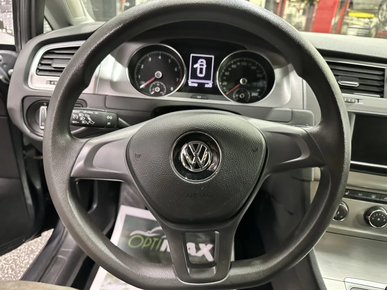 2017 Volkswagen Golf Trendline AUTOMATIQUE FULL ÉQUIPÉ SEULEMENT 161 70 Main Image