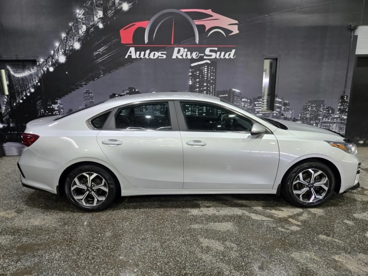 2020 Kia Forte EX AUTOMATIQUE FULL ÉQUIPÉ SEULEMENT 76 400KM Image principale