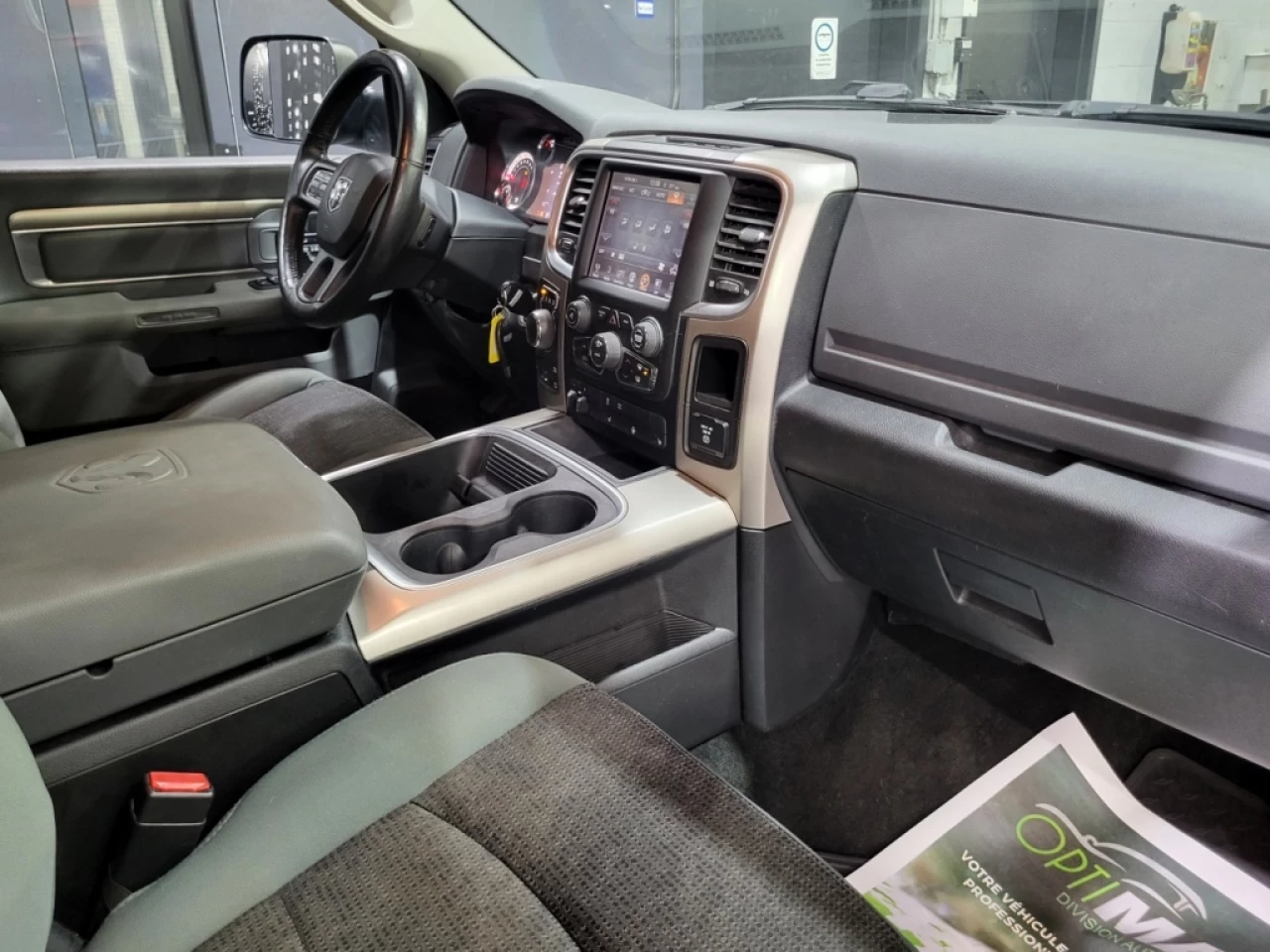 2017 Ram 1500 4WD Crew Cab 149  Outdoorsman Image principale