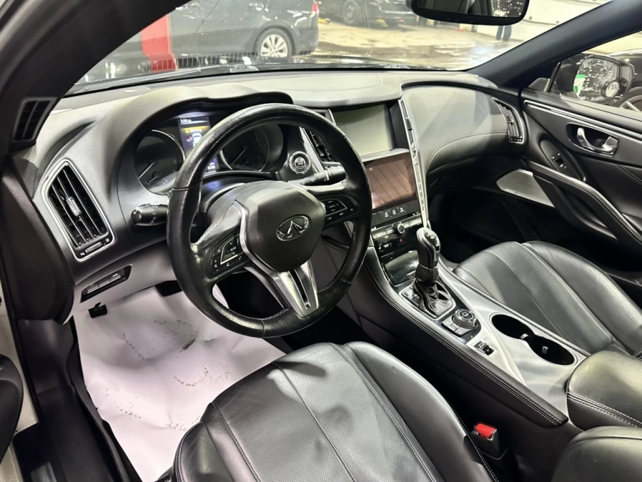 2017 Infiniti Q60 2dr Cpe 3.0t Image principale