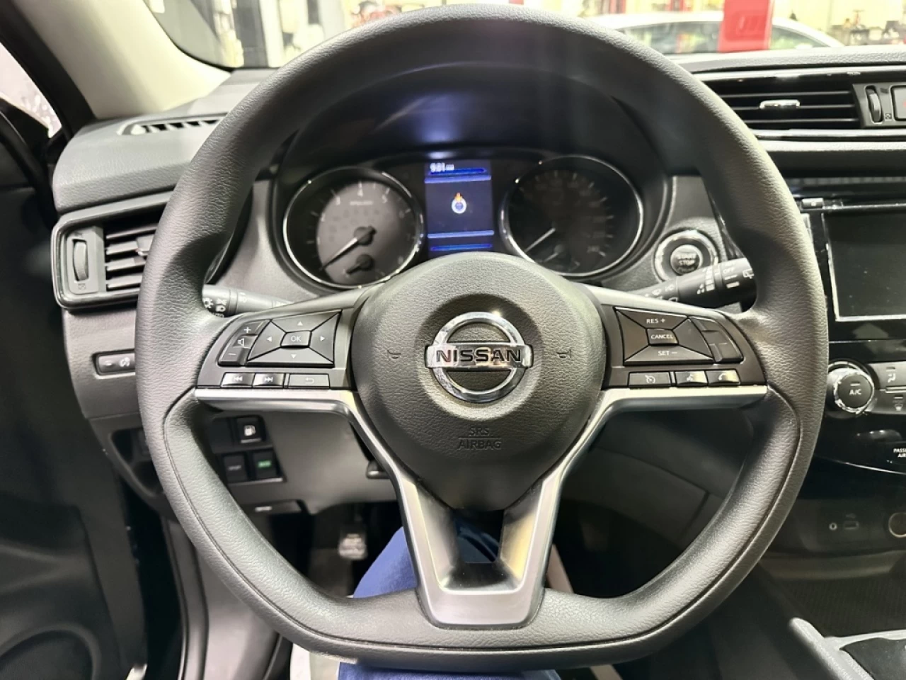 2018 Nissan Rogue SV AWD TRÈS PROPRE SEULEMENT 78 500KM Image principale