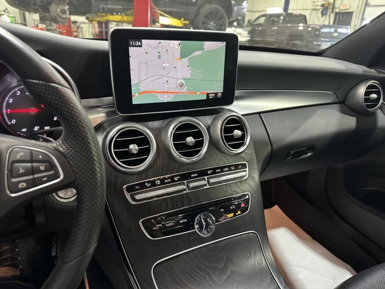 2018 Mercedes-Benz C-Class C 300 4MATIC FULL CUIR TOIT GPS SEULEMENT 65 400KM Main Image