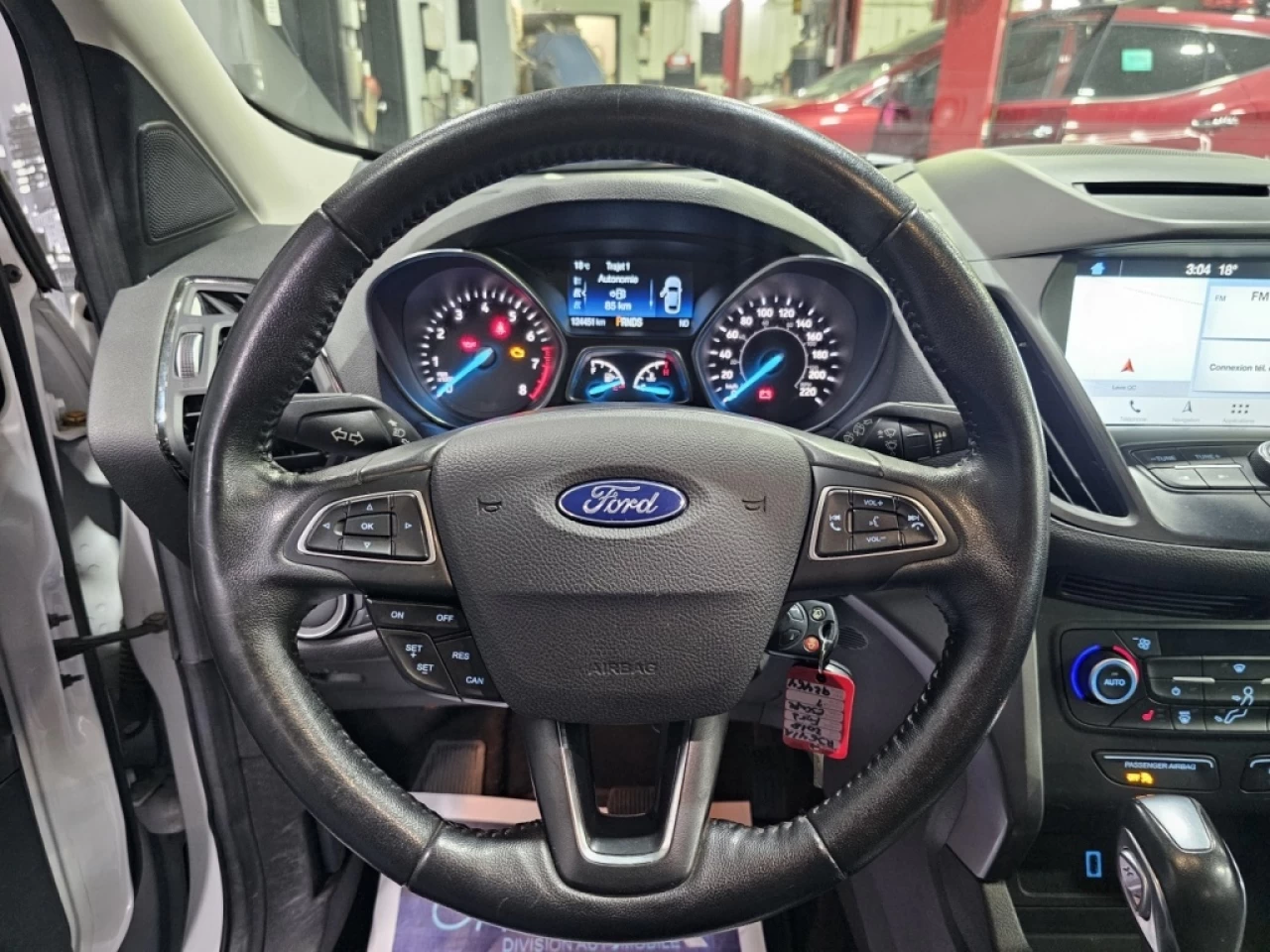 2018 Ford Escape SEL AWD 1.5L ECOBOOST CUIR TOIT PANO AVEC 124 400K Main Image