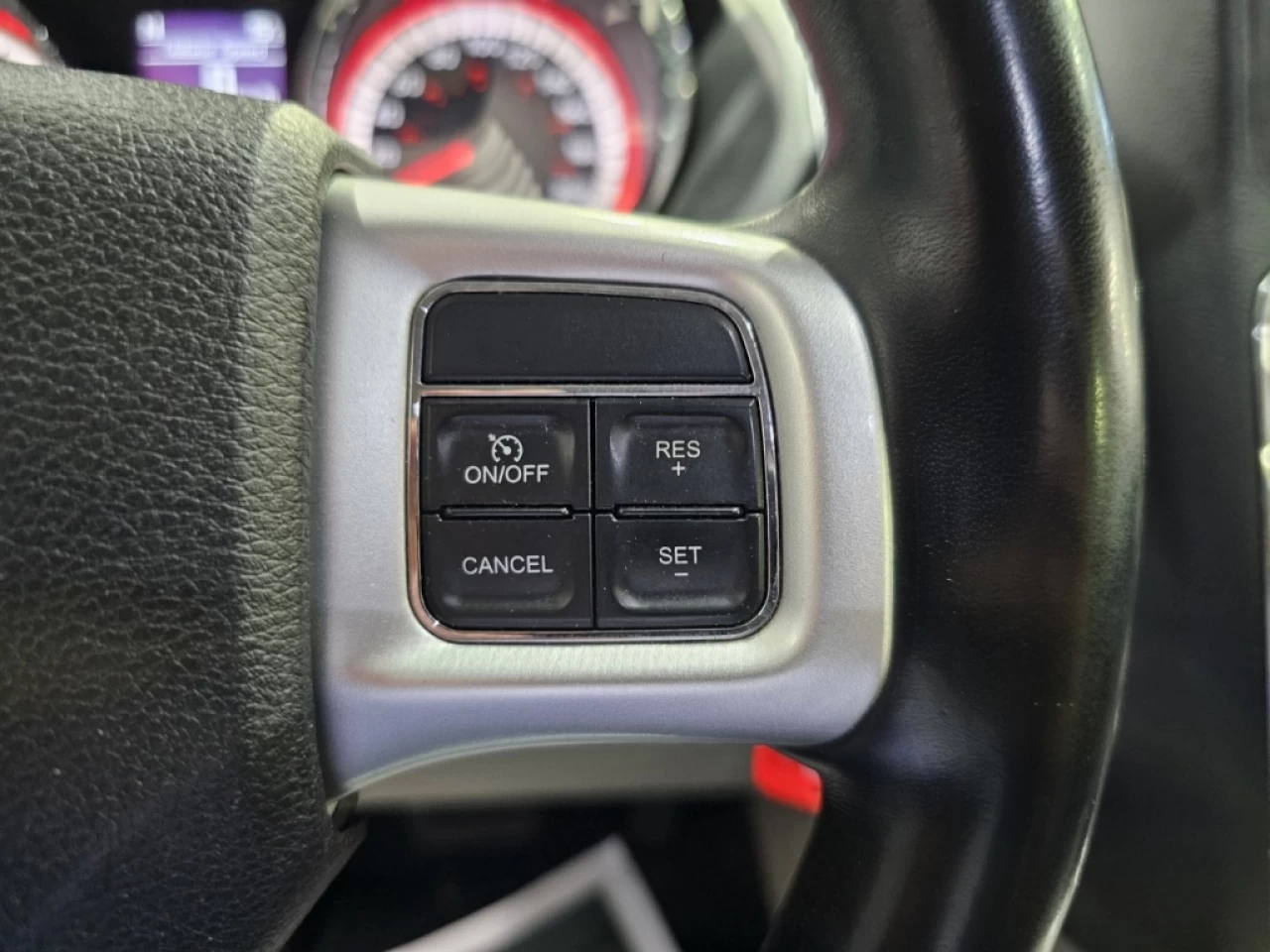 2018 Dodge Grand Caravan CREW STOW AND GO CUIR AVEC 181 900KM Main Image