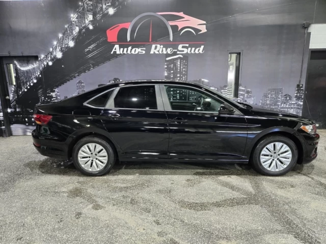 Volkswagen Jetta Comfortline Auto 2019