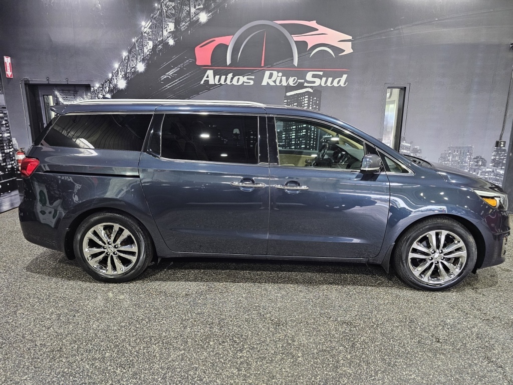 Kia 2017 Sedona SXL V6 FULL LOAD CUIR TOIT SEULEMENT 142 700KM