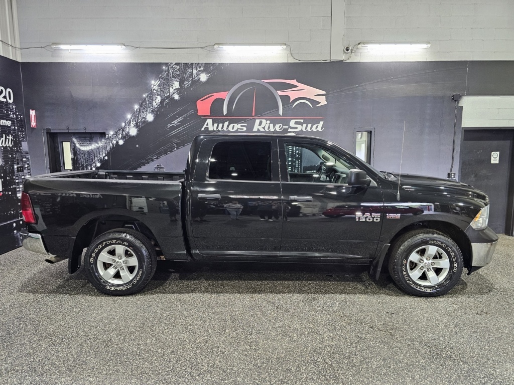 Ram 2017 1500 SLT 5.7L 4X4 CREW CAB AVEC 147 100KM