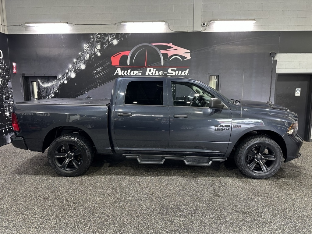 Ram 2019 1500 Classic Express 5.7 HEMI 4X4 CREWCAB SEULEMENT 102 900KM