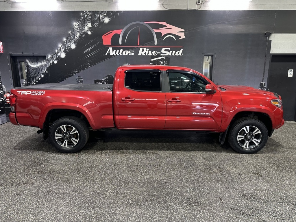 Toyota 2017 Tacoma TRD Sport DOUBLECAB 4X4 TOIT OUVRANT SEULEMENT 143